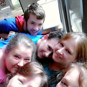 Meet your Posher, Adrian